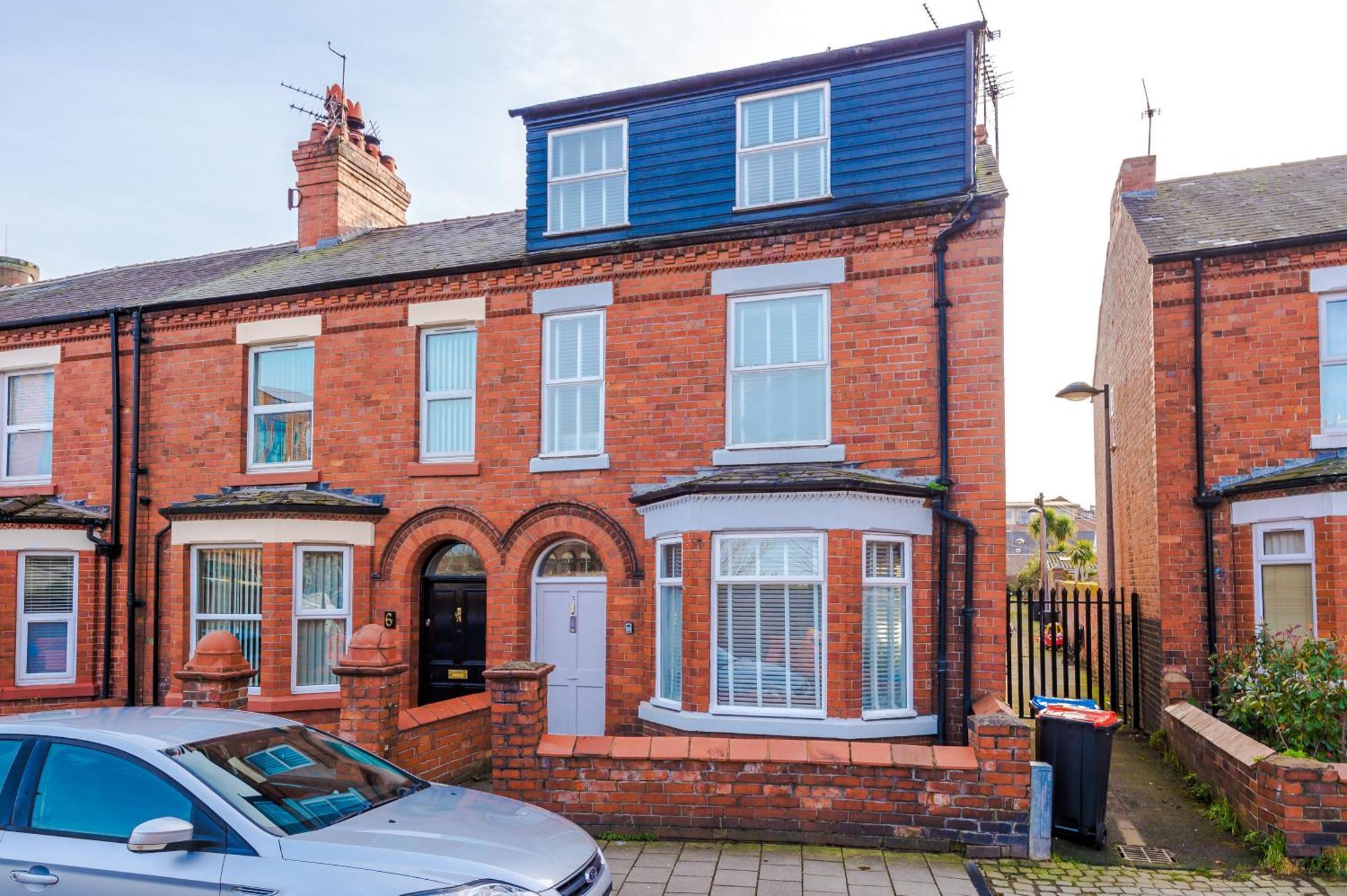 Large 7 Bedroom Town House In Chester City Centre Экстерьер фото