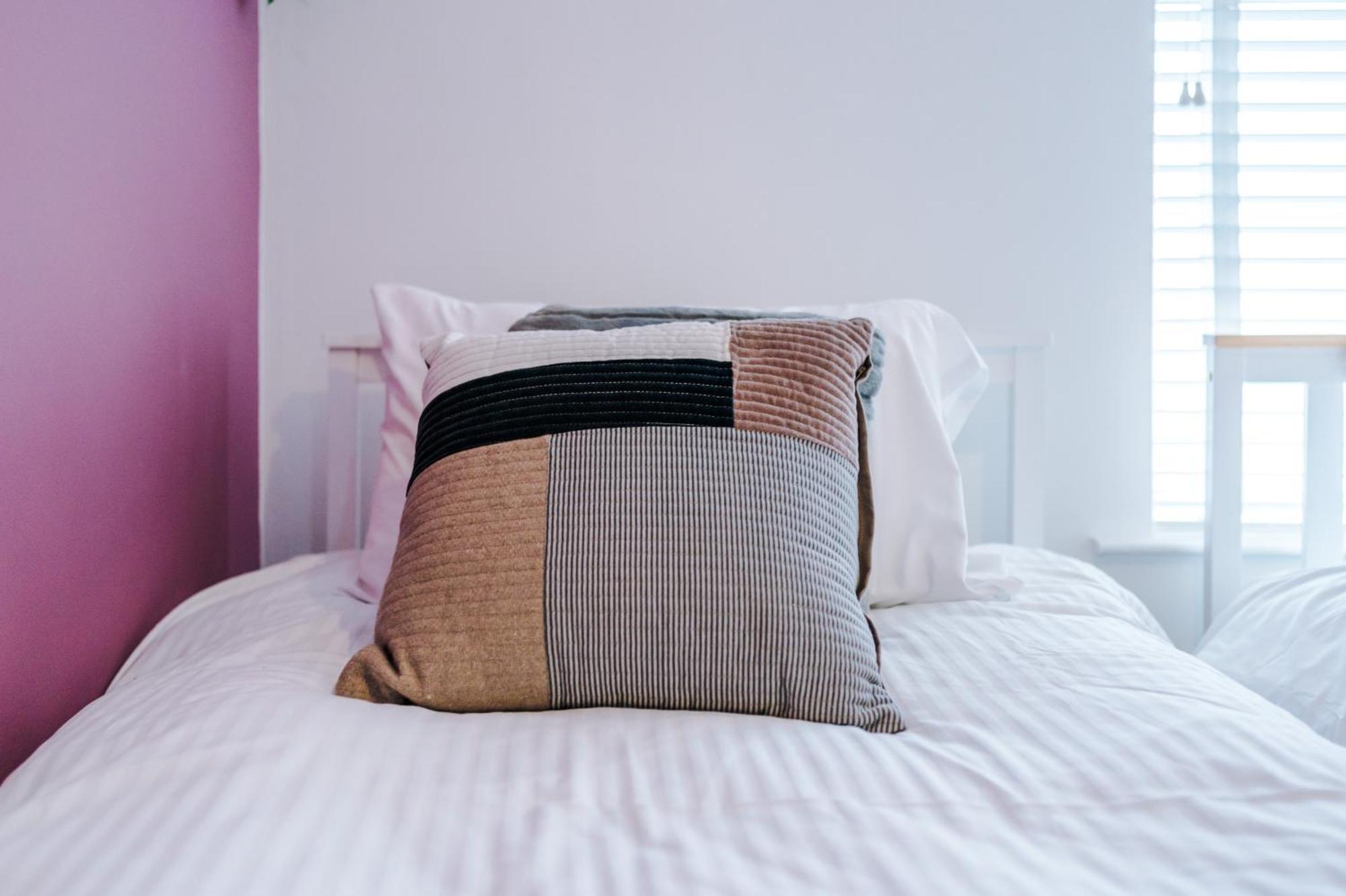Large 7 Bedroom Town House In Chester City Centre Экстерьер фото