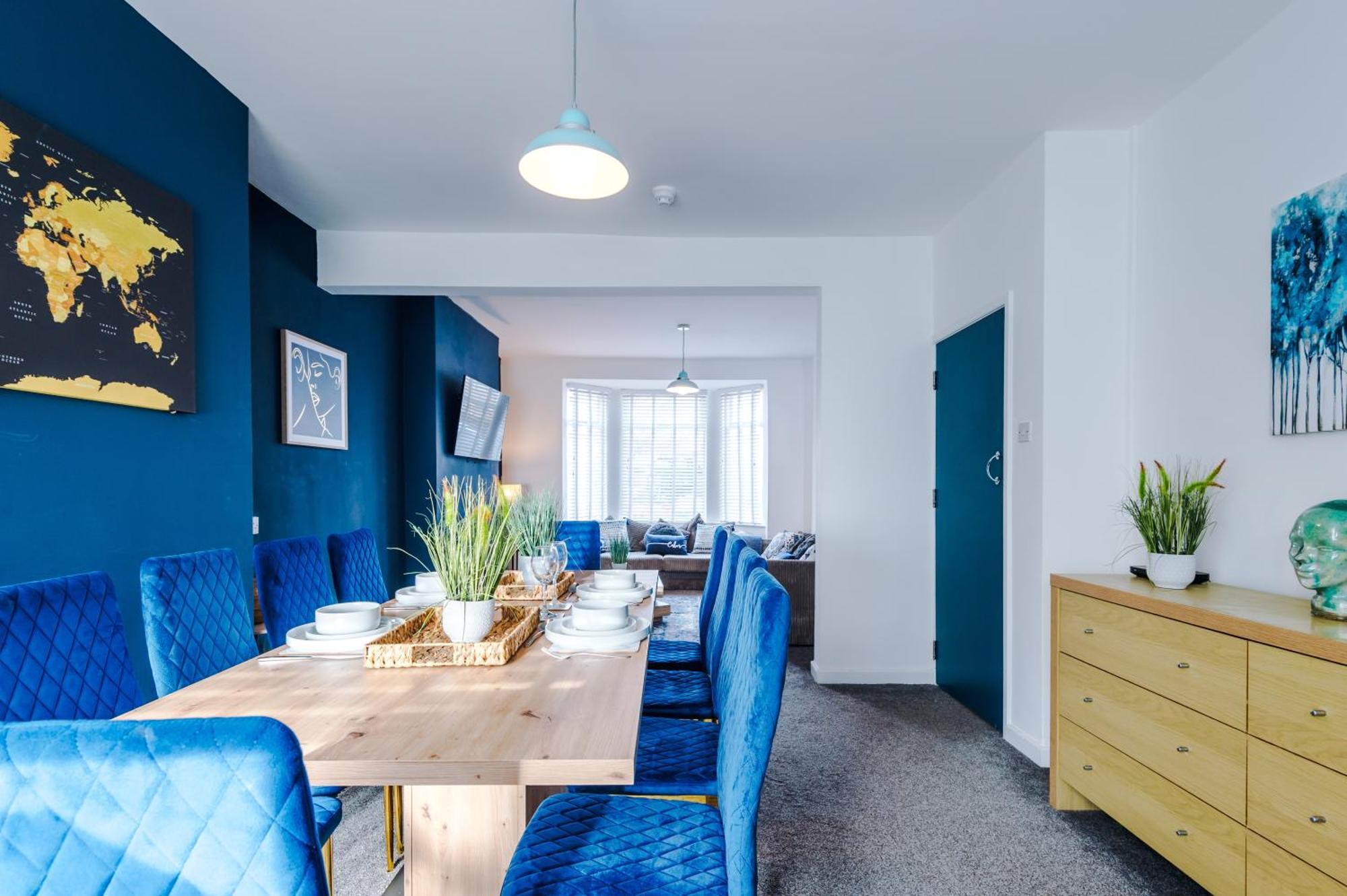 Large 7 Bedroom Town House In Chester City Centre Экстерьер фото