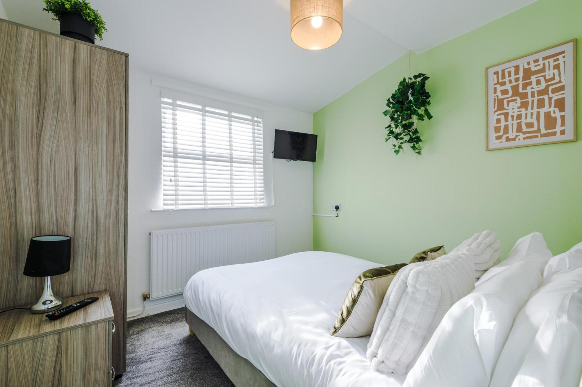 Large 7 Bedroom Town House In Chester City Centre Экстерьер фото
