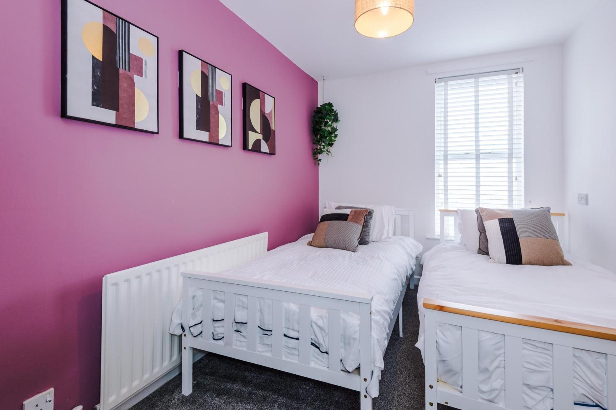 Large 7 Bedroom Town House In Chester City Centre Экстерьер фото