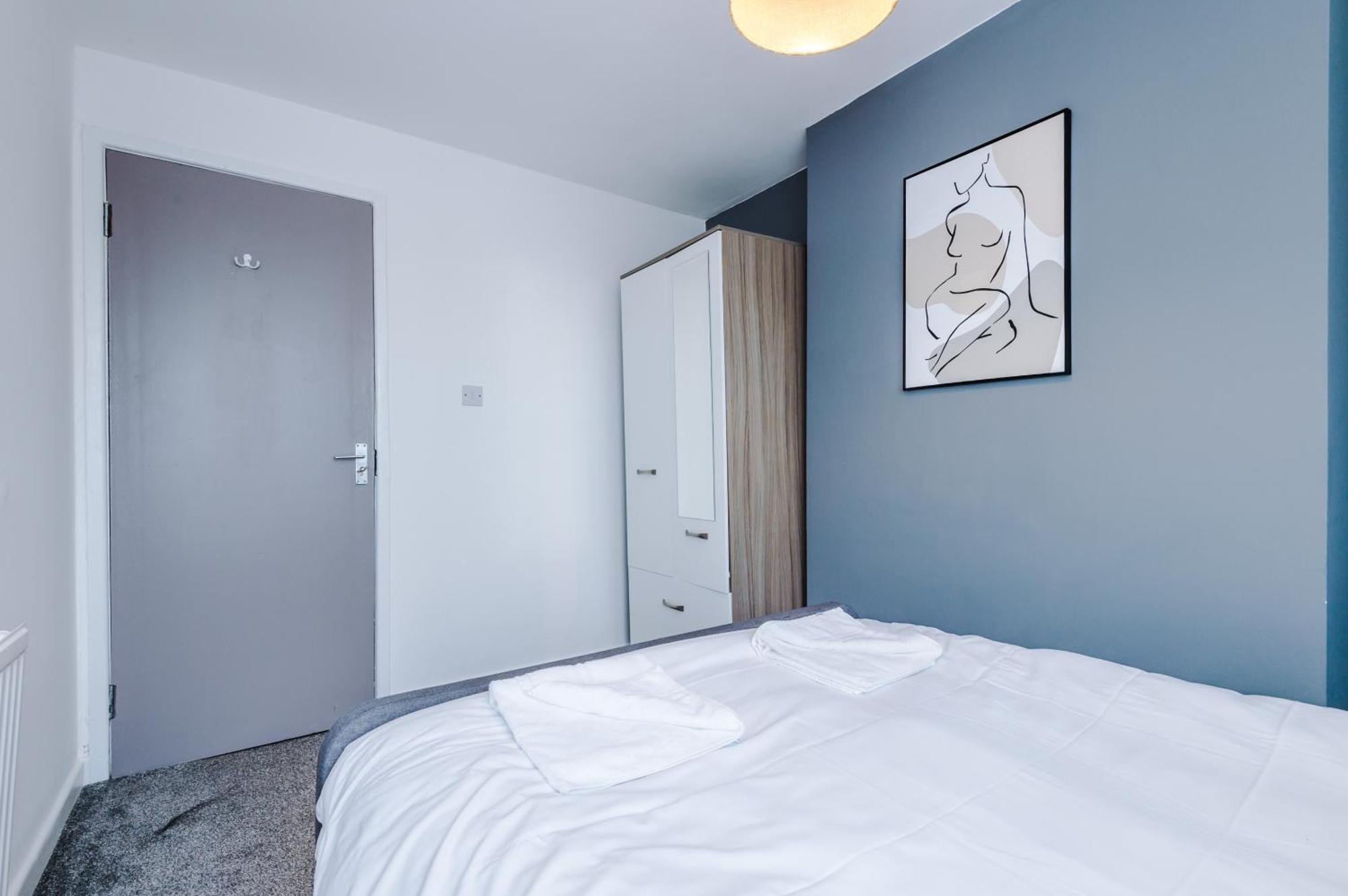 Large 7 Bedroom Town House In Chester City Centre Экстерьер фото